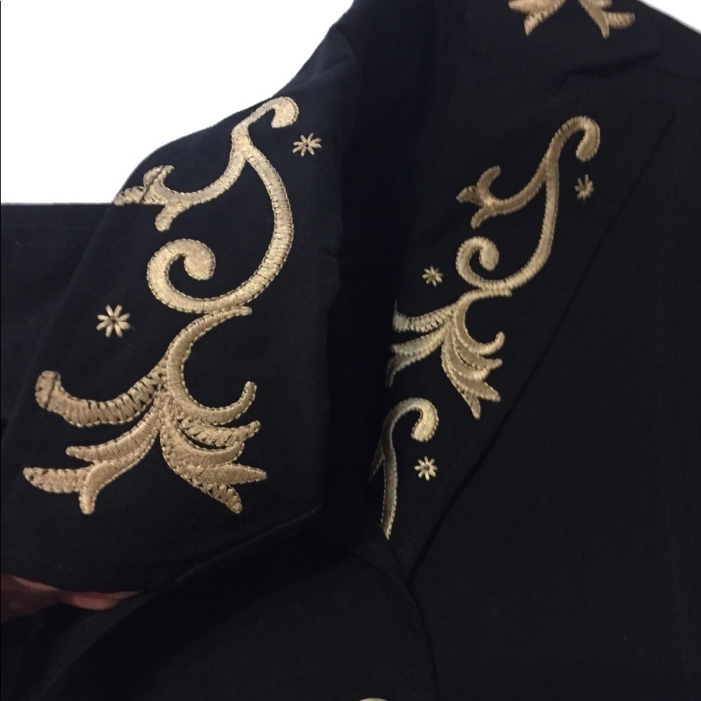 Black Jacket With Embroidery NWOT - Picture 4 of 8
